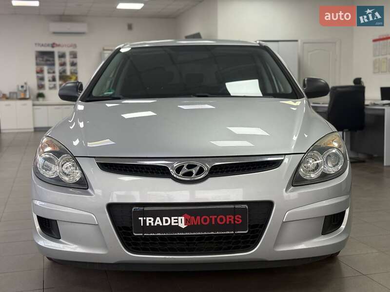Хэтчбек Hyundai i30 2009 в Киеве фото 4 Хэтчбек Hyundai i30 2009 в Киеве