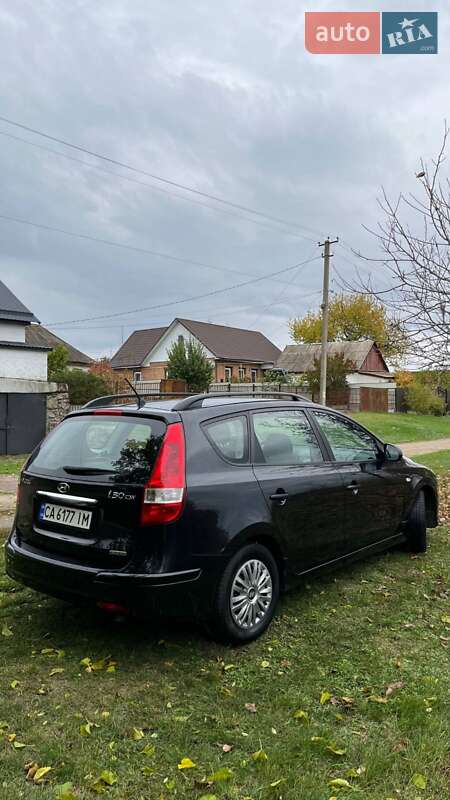 Універсал Hyundai i30 2010 в Смілі