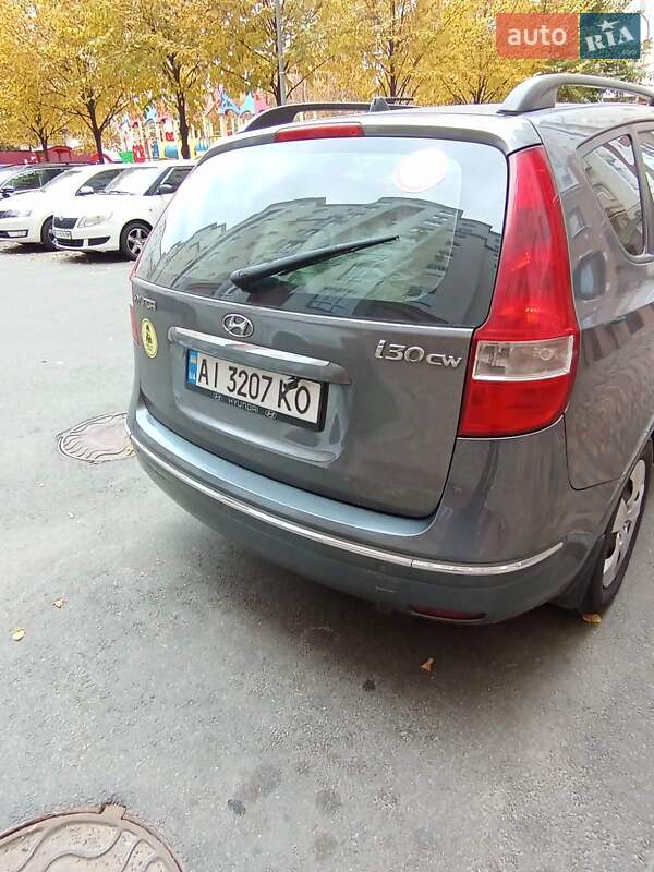 Універсал Hyundai i30 2010 в Софіївській Борщагівці