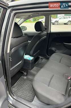 Універсал Hyundai i30 2009 в 