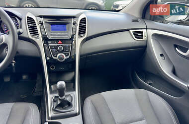Хетчбек Hyundai i30 2014 в 