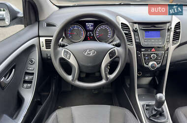 Хетчбек Hyundai i30 2014 в 
