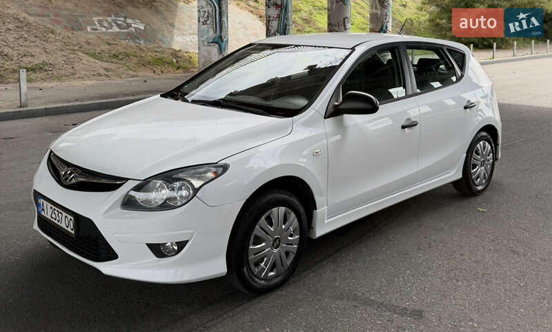 Хетчбек Hyundai i30 2010 в Одесі