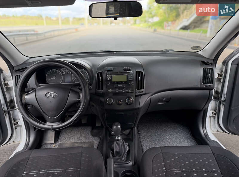 Хетчбек Hyundai i30 2010 в Одесі