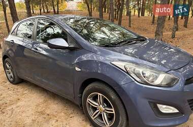 Хэтчбек Hyundai i30 2013 в 