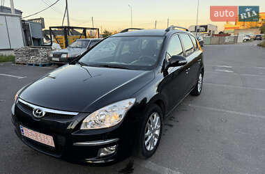 Универсал Hyundai i30 2008 в 