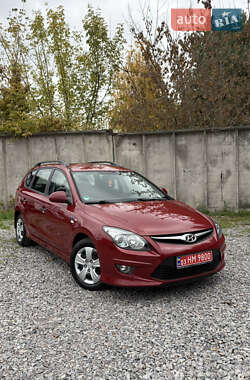 Универсал Hyundai i30 2011 в Белой Церкви