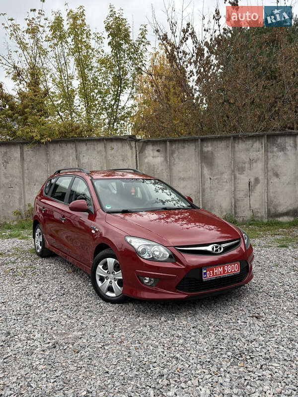 Hyundai i30 2011