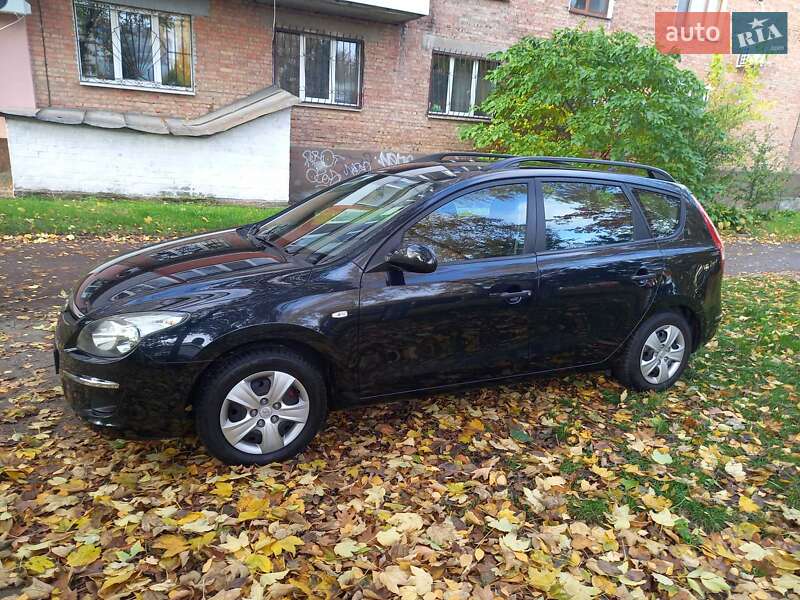 Універсал Hyundai i30 2009 в Черкасах фото 7 Універсал Hyundai i30 2009 в Черкасах