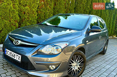 Хэтчбек Hyundai i30 2011 в Трускавце Хэтчбек Hyundai i30 2011 в Трускавце