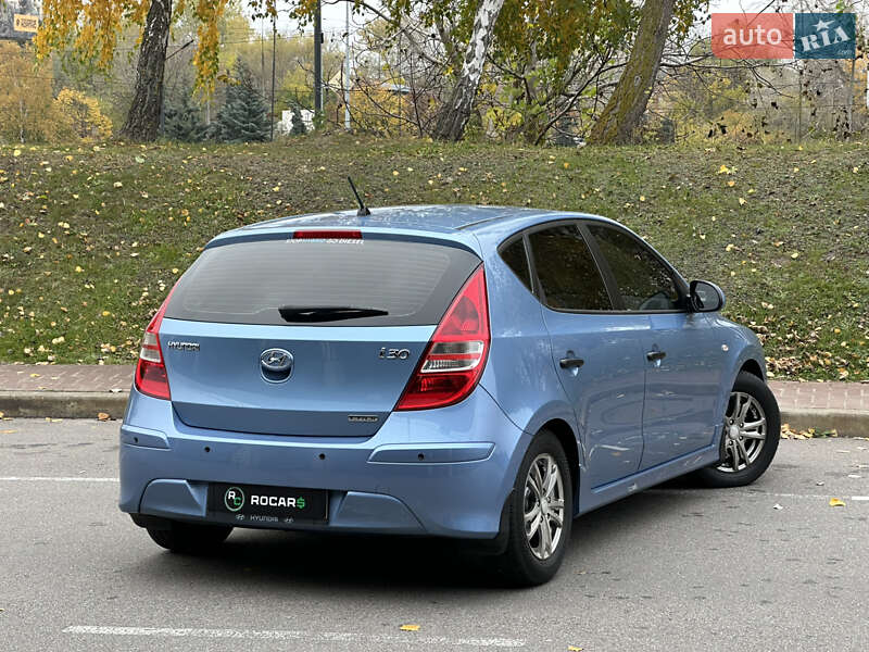 Хетчбек Hyundai i30 2011 в Києві фото 20 Хетчбек Hyundai i30 2011 в Києві