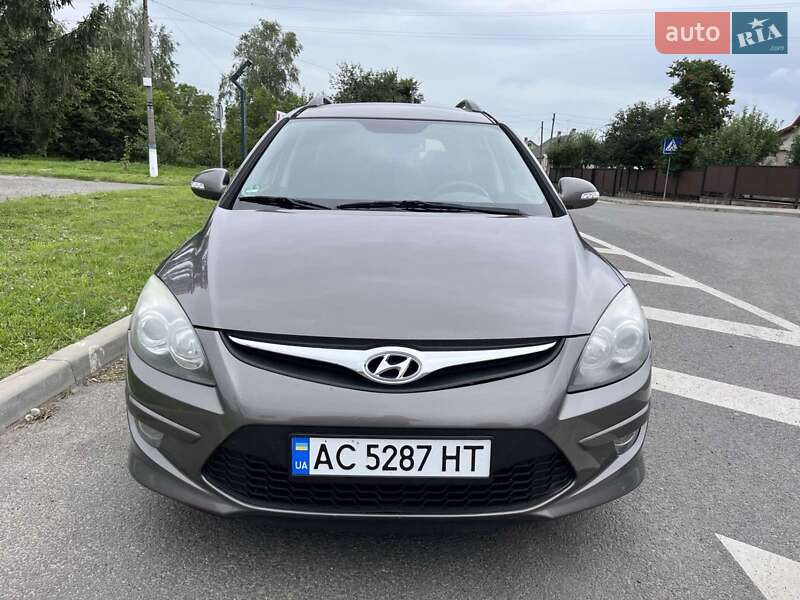 Универсал Hyundai i30 2011 в Владимире фото 5 Универсал Hyundai i30 2011 в Владимире