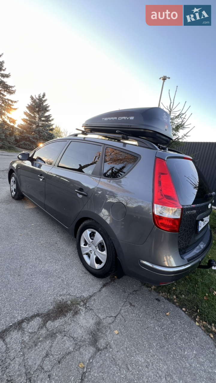 2010 Hyundai i30 - мініатюра 11
