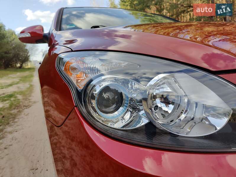 Универсал Hyundai i30 2011 в Киеве