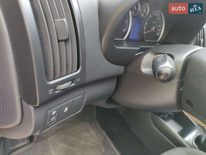 Универсал Hyundai i30 2011 в Киеве