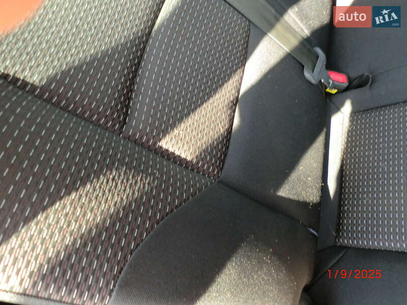 Хэтчбек Hyundai i30 2008 в Никополе