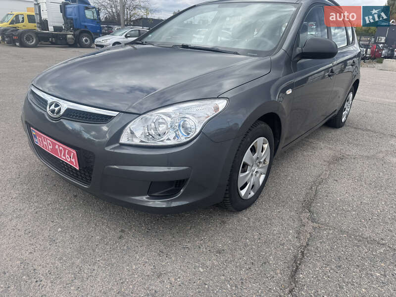 Універсал Hyundai i30 2009 в Білій Церкві фото 7 Універсал Hyundai i30 2009 в Білій Церкві