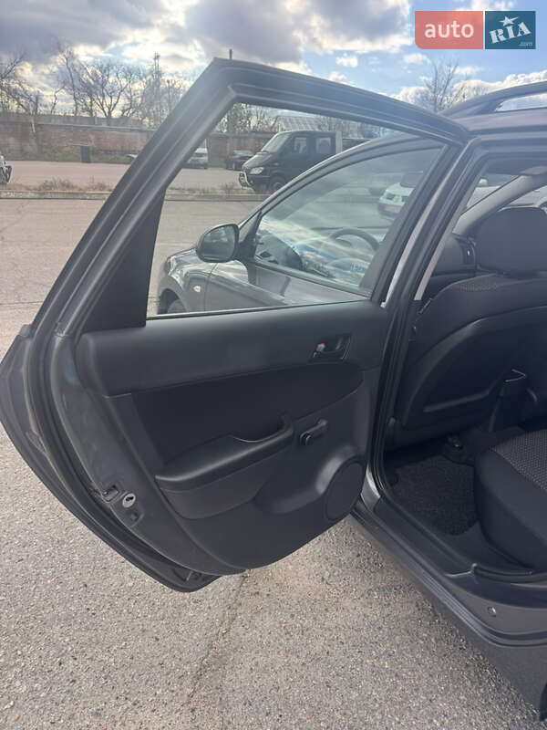 Універсал Hyundai i30 2009 в Білій Церкві фото 65 Універсал Hyundai i30 2009 в Білій Церкві