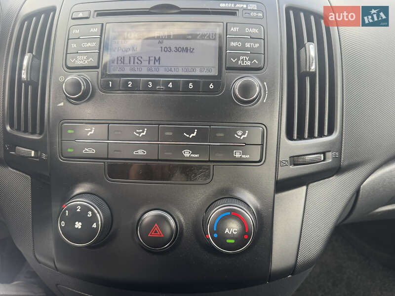 Універсал Hyundai i30 2009 в Білій Церкві фото 39 Універсал Hyundai i30 2009 в Білій Церкві