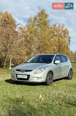 Хэтчбек Hyundai i30 2009 в Киеве Хэтчбек Hyundai i30 2009 в Киеве