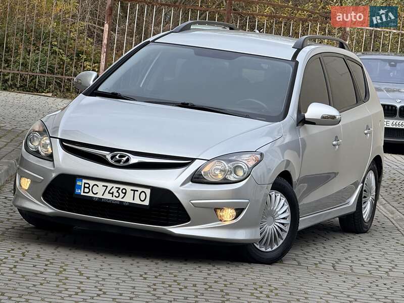 Універсал Hyundai i30 2012 в Дрогобичі фото 14 Універсал Hyundai i30 2012 в Дрогобичі