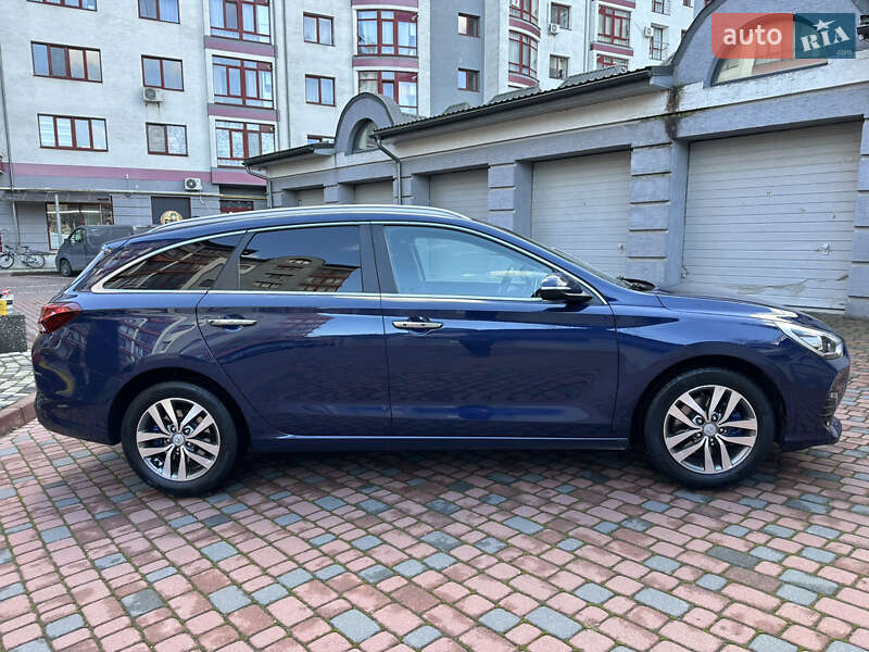 Универсал Hyundai i30 2018 в Ивано-Франковске