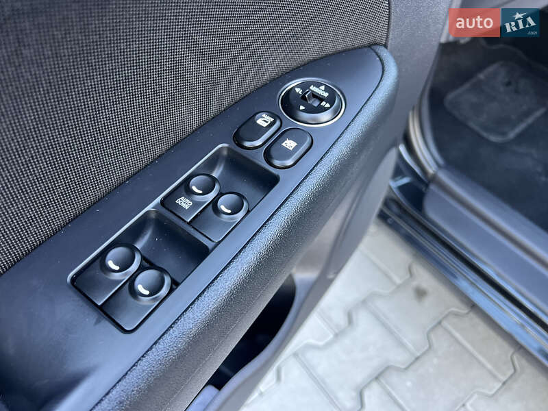 Хетчбек Hyundai i30 2009 в Вінниці