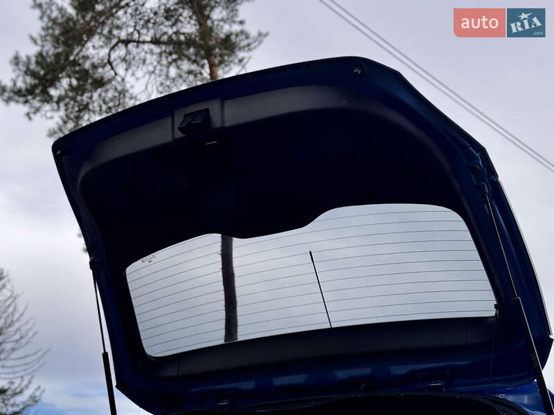 Хэтчбек Hyundai i30 2008 в Виннице