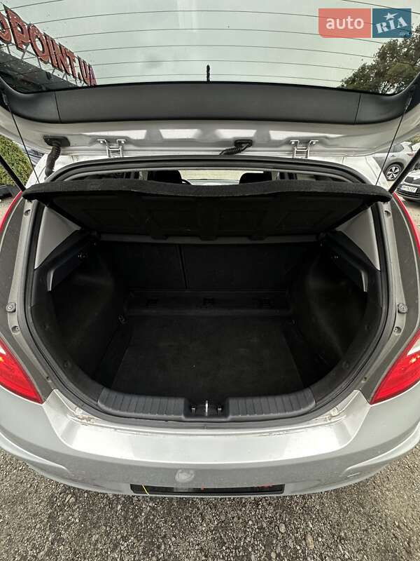 Хэтчбек Hyundai i30 2009 в Белогородке фото 12 Хэтчбек Hyundai i30 2009 в Белогородке