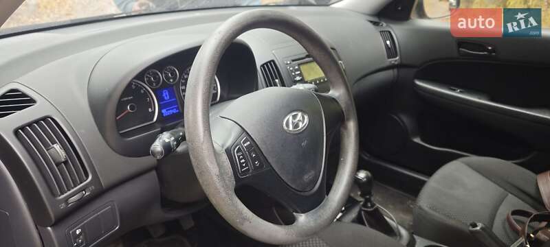 Хэтчбек Hyundai i30 2009 в Днепре фото 16 Хэтчбек Hyundai i30 2009 в Днепре