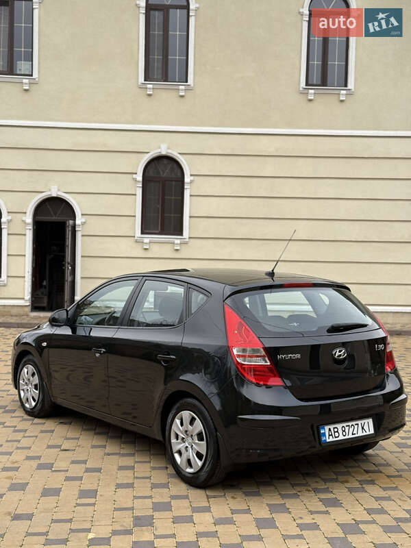 Хэтчбек Hyundai i30 2007 в Могилев-Подольске фото 3 Хэтчбек Hyundai i30 2007 в Могилев-Подольске