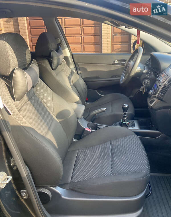 Універсал Hyundai i30 2008 в Харкові фото 14 Універсал Hyundai i30 2008 в Харкові