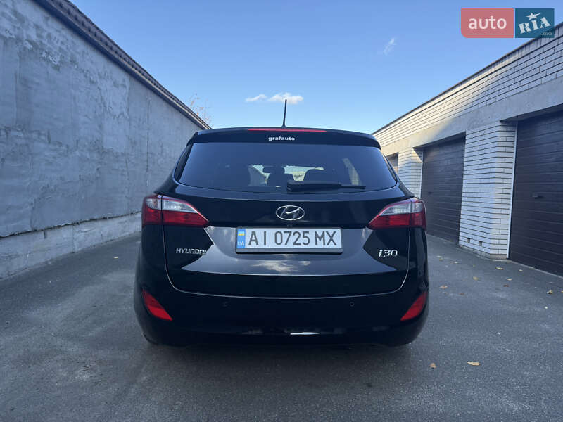 Универсал Hyundai i30 2013 в Ирпене фото 3 Универсал Hyundai i30 2013 в Ирпене