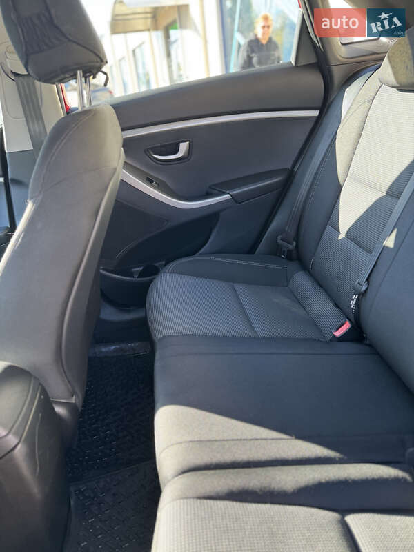 Хетчбек Hyundai i30 2012 в Одесі фото 13 Хетчбек Hyundai i30 2012 в Одесі