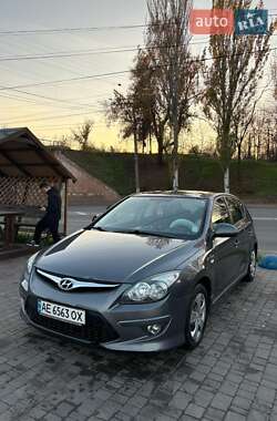 Хетчбек Hyundai i30 2010 в Кривому Розі