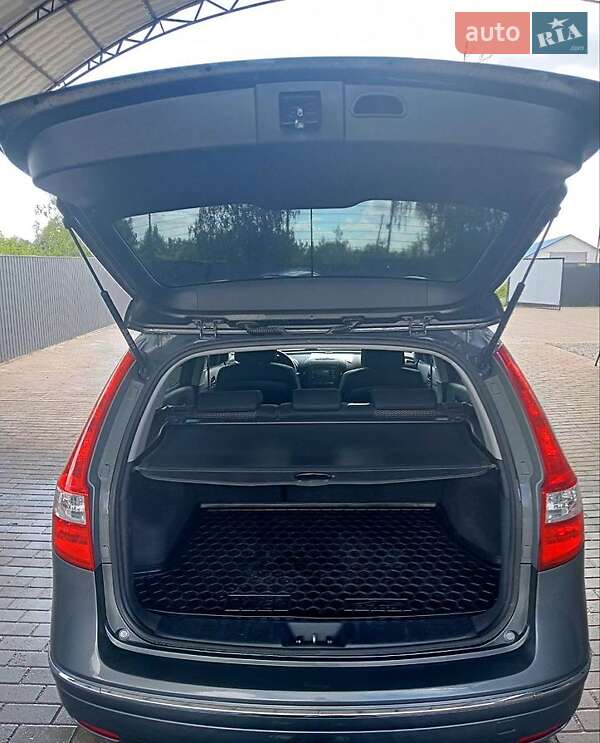 Універсал Hyundai i30 2008 в Шишаках