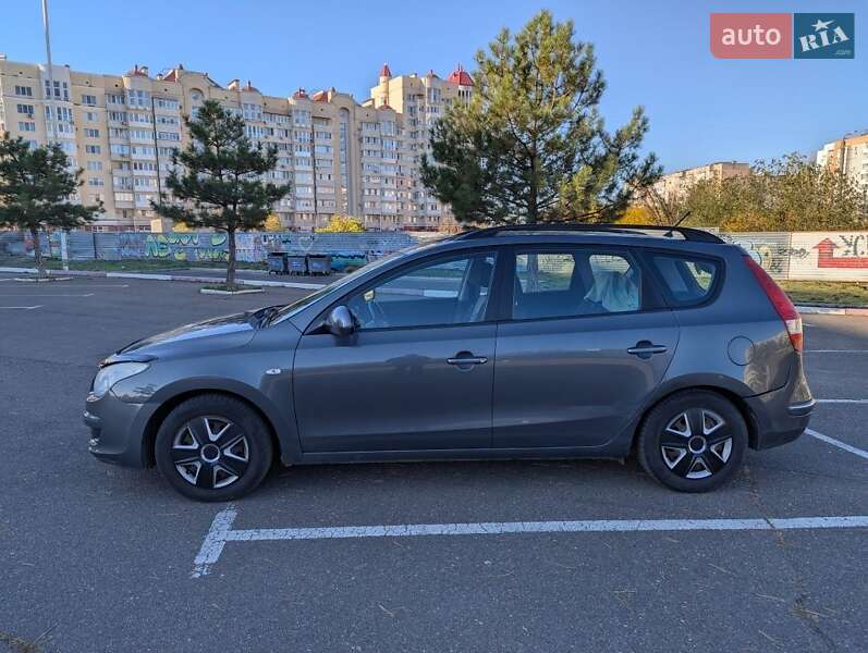 Універсал Hyundai i30 2008 в Миколаєві фото 2 Універсал Hyundai i30 2008 в Миколаєві