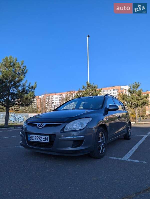 Універсал Hyundai i30 2008 в Миколаєві фото 24 Універсал Hyundai i30 2008 в Миколаєві