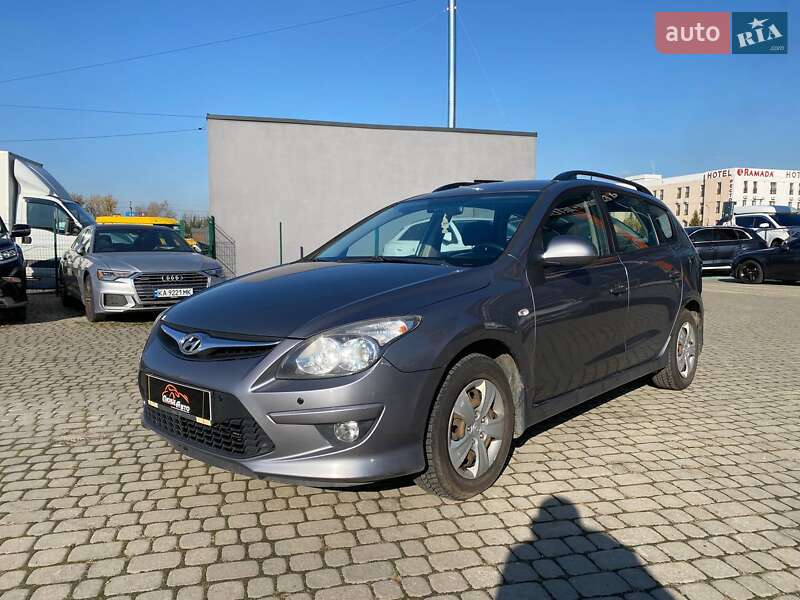 Хэтчбек Hyundai i30 2011 в Львове фото 3 Хэтчбек Hyundai i30 2011 в Львове