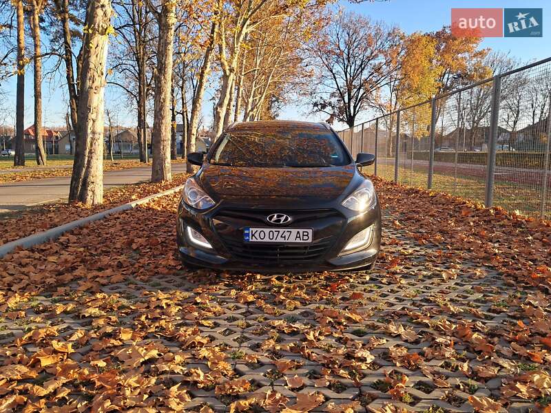 Универсал Hyundai i30 2014 в Мукачево