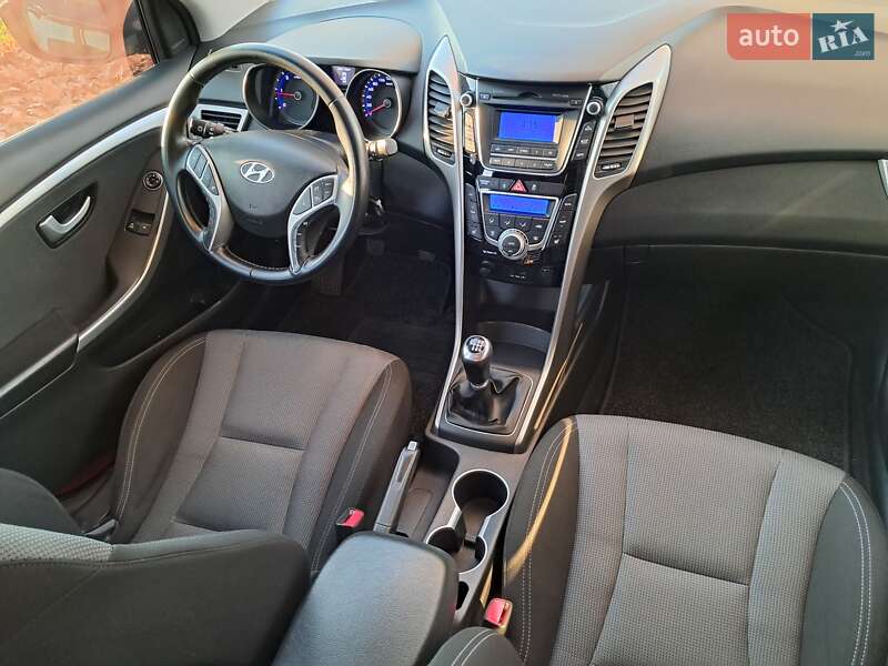 Универсал Hyundai i30 2014 в Мукачево