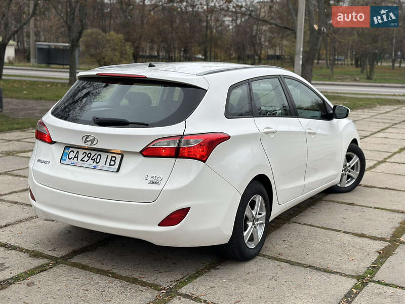 Универсал Hyundai i30 2013 в Харькове