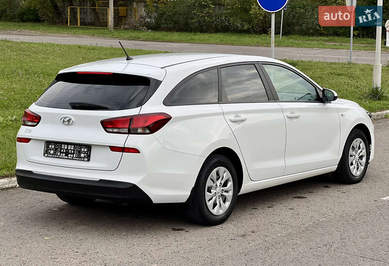 Універсал Hyundai i30 2021 в Рівному