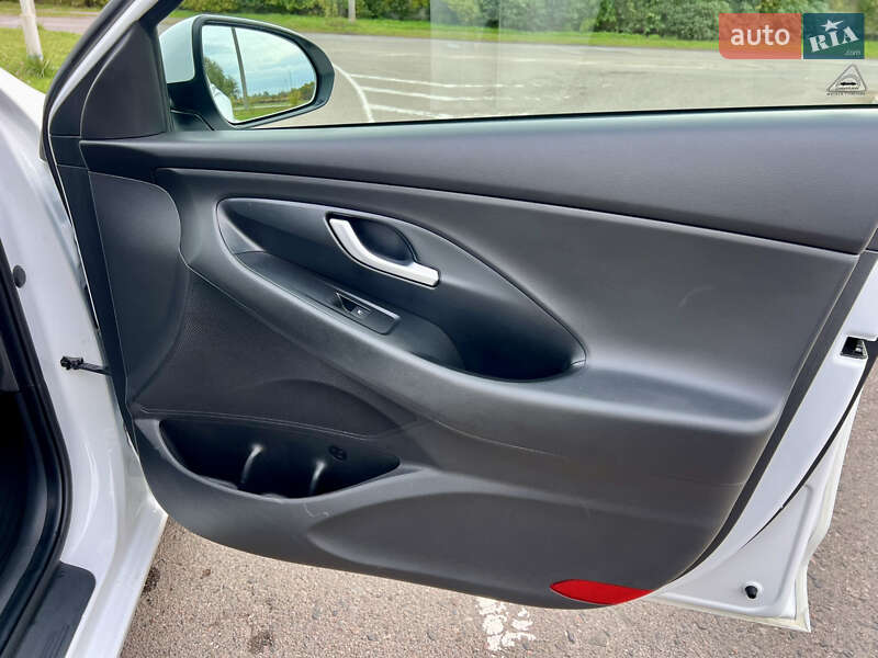 Універсал Hyundai i30 2021 в Рівному