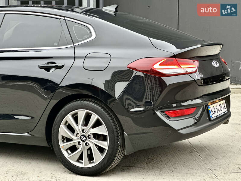 Фастбек Hyundai i30 2019 в Києві фото 9 Фастбек Hyundai i30 2019 в Києві