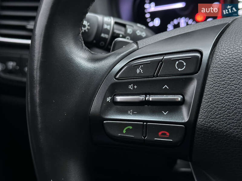 Фастбек Hyundai i30 2019 в Києві фото 25 Фастбек Hyundai i30 2019 в Києві