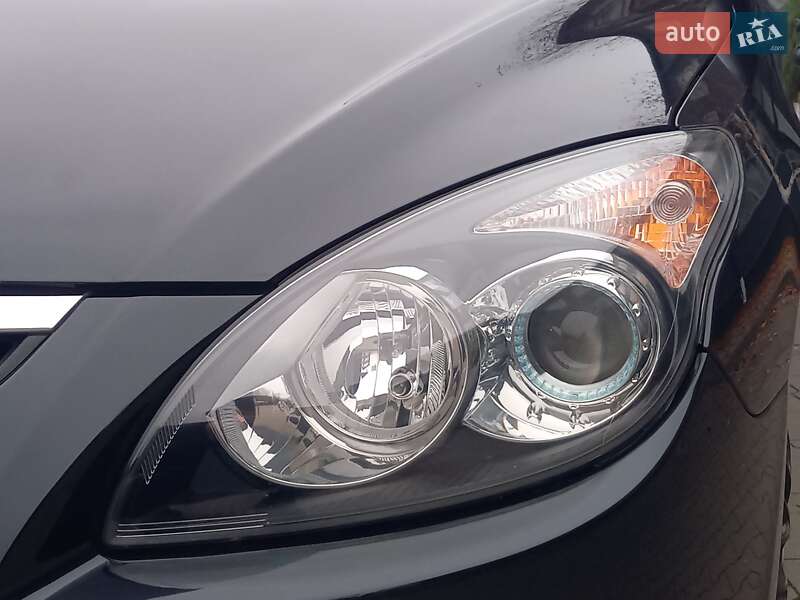 Универсал Hyundai i30 2009 в Белой Церкви