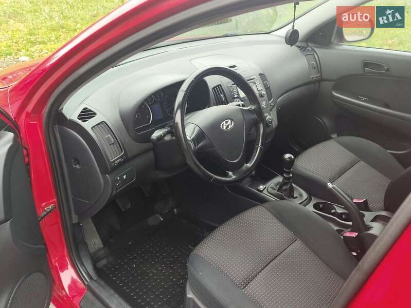 Універсал Hyundai i30 2008 в Кременчуці