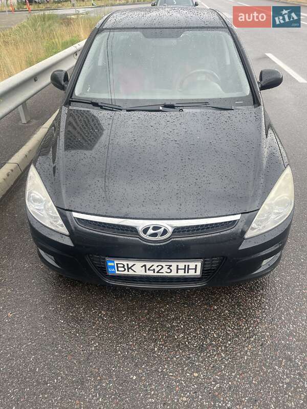 Хэтчбек Hyundai i30 2008 в Борисполе