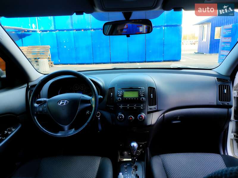 Хэтчбек Hyundai i30 2011 в Борисполе